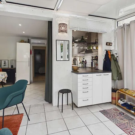 Апартаменты 3 Pieces Avec Terrasse, Clim Et Wifi, Proche Et Commerces - Fr-1-423-312 *