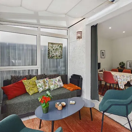 3 Pieces Avec Terrasse, Clim Et Wifi, Proche Et Commerces - Fr-1-423-312 * Ле-Гро-д'Агд